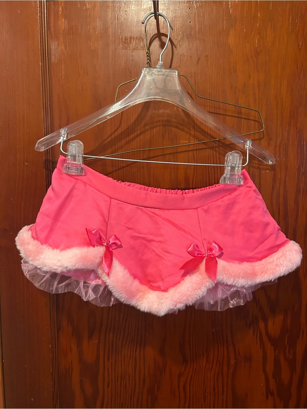 Victoria’s Secret hot pink Santa lingerie skirt nwt